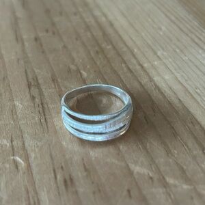 Stainless steel women's ring